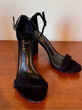 Lulus Taylor Black Suede Ankle Strap 3.5” Heels Formal Semi formal Cocktail Sz 8